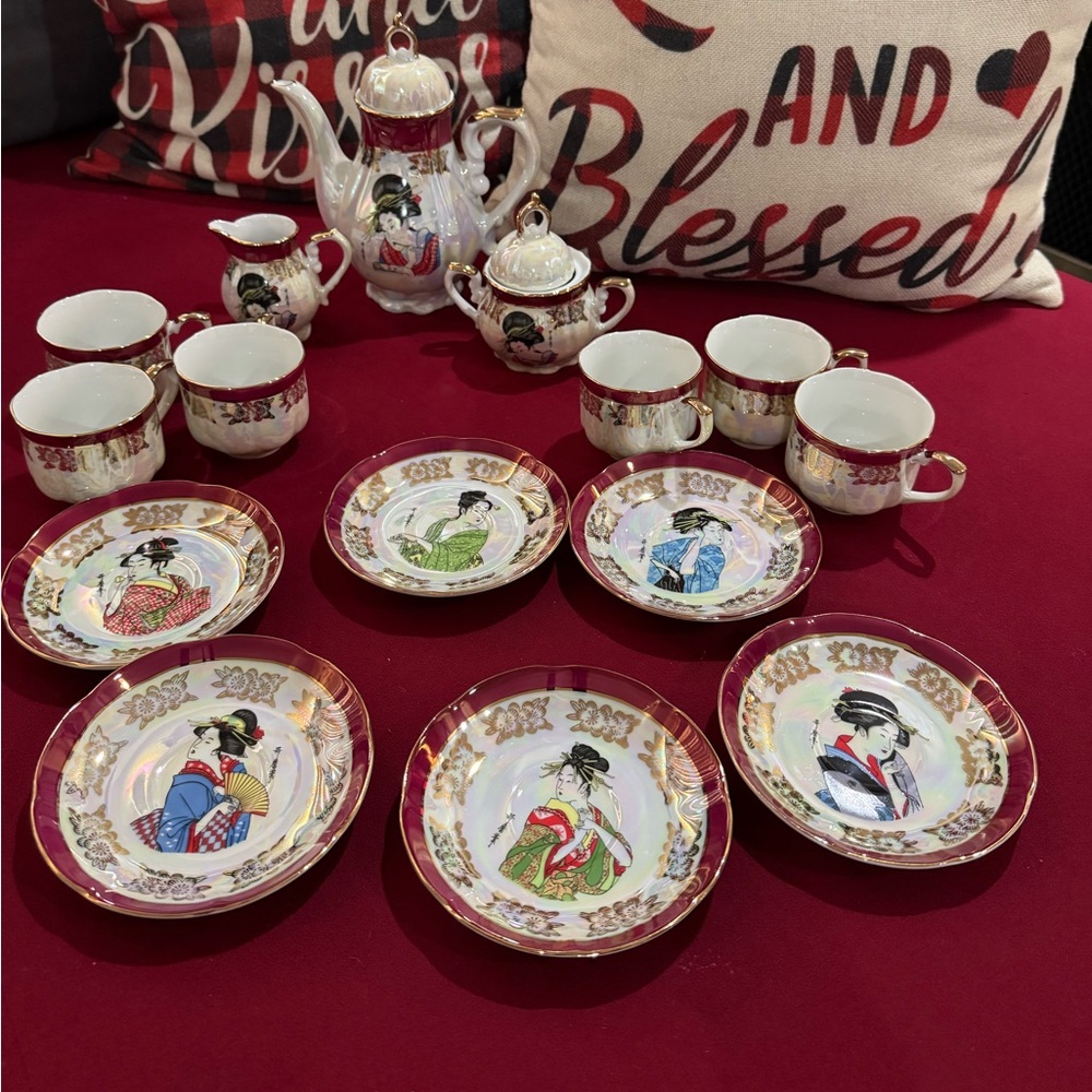 Elegant Porcelain Mid Century Tea Set with Geisha Design complete set with box